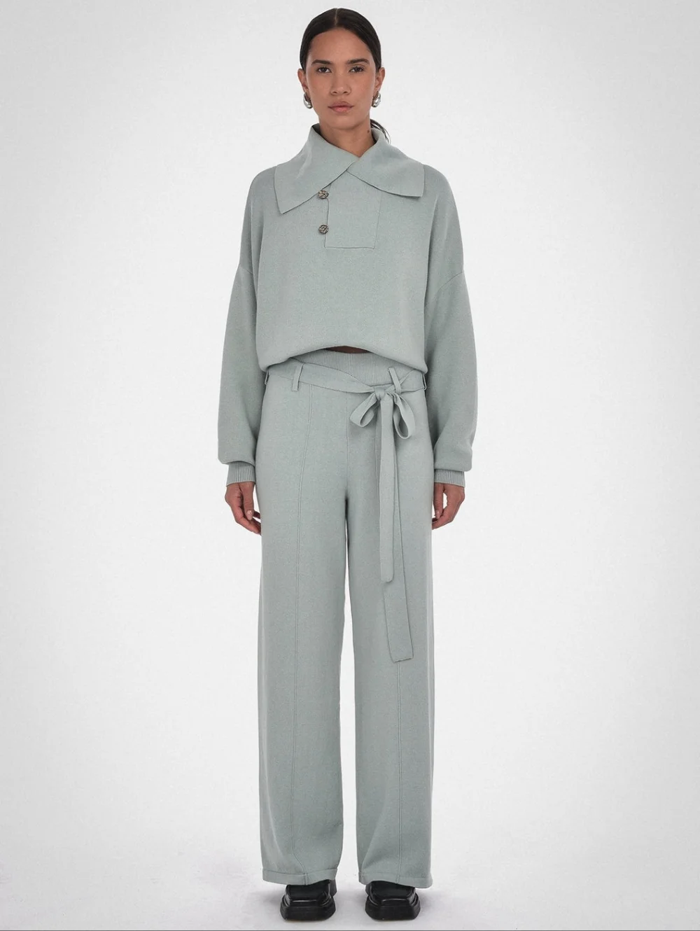 Sue Belted Sweater Pant